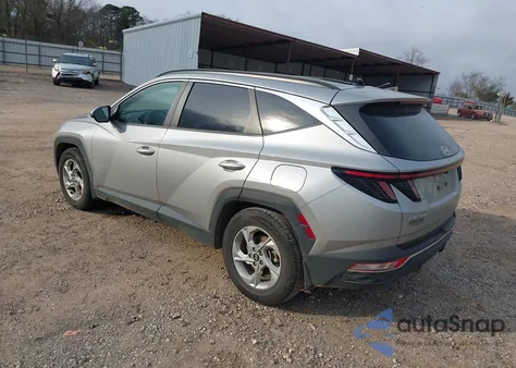 2022 Hyundai Tucson Sel z USA, uszkodzony, nr VIN KM8JB3AE9NU090724